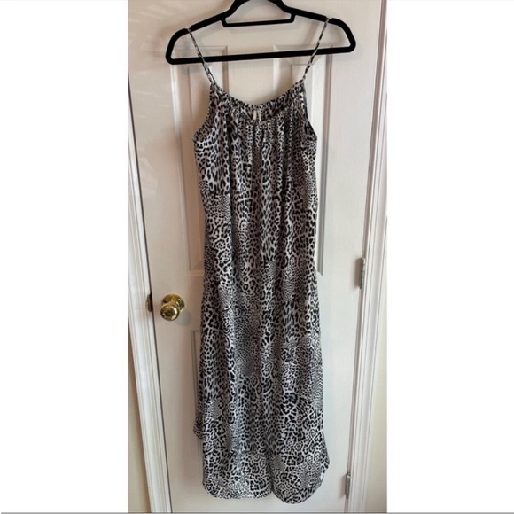 Anthropologie Breezy Wide-Leg Jumpsuit Size Small Animal print - Picture 2 of 6
